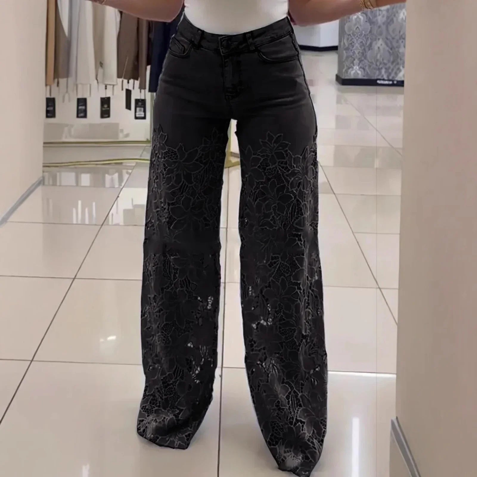 Kit 3 Calças Jeans Bethania™ com Renda Artesanal Floral