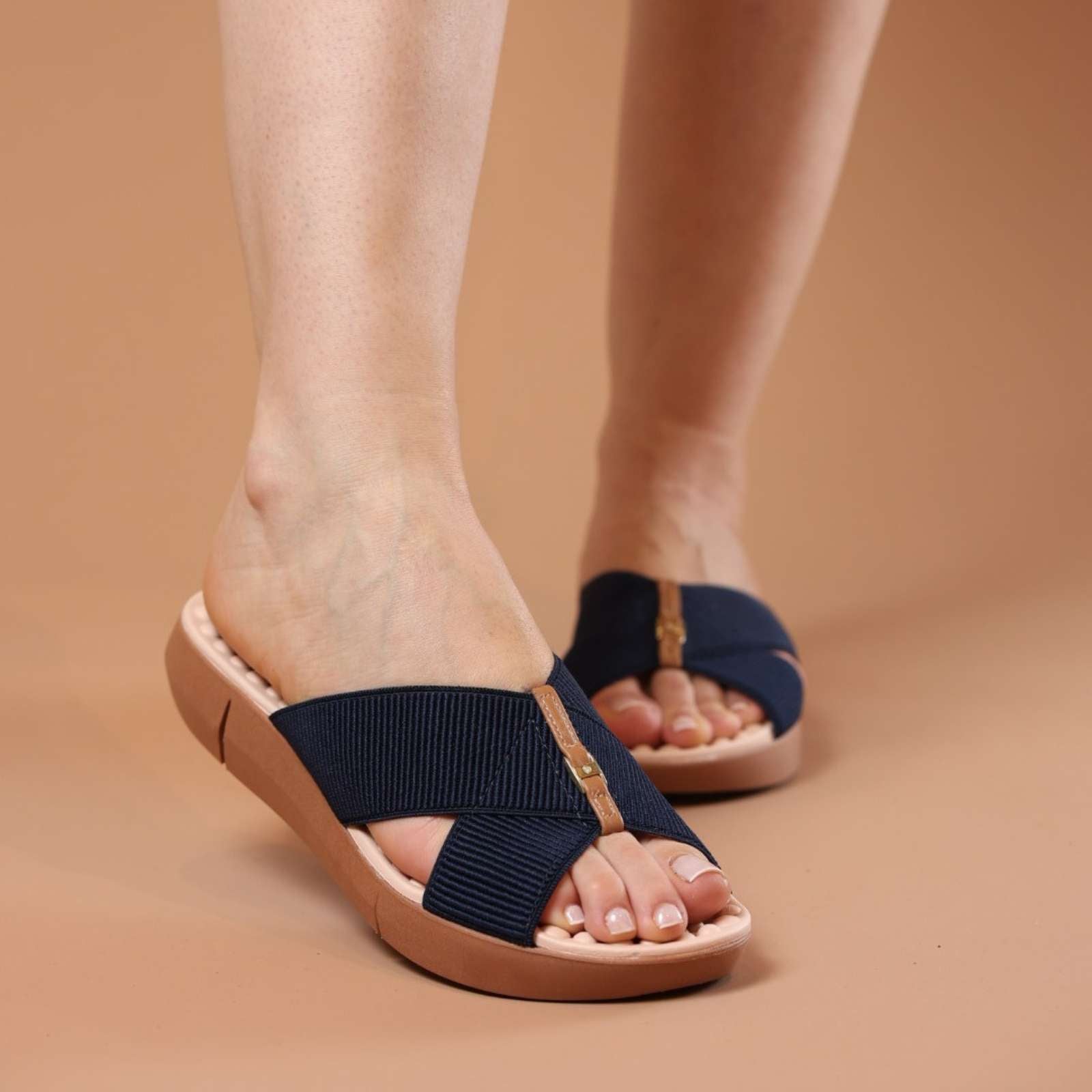 Tamanco Anatômico Helenna® - Sinta o Conforto de Andar nas Nuvens